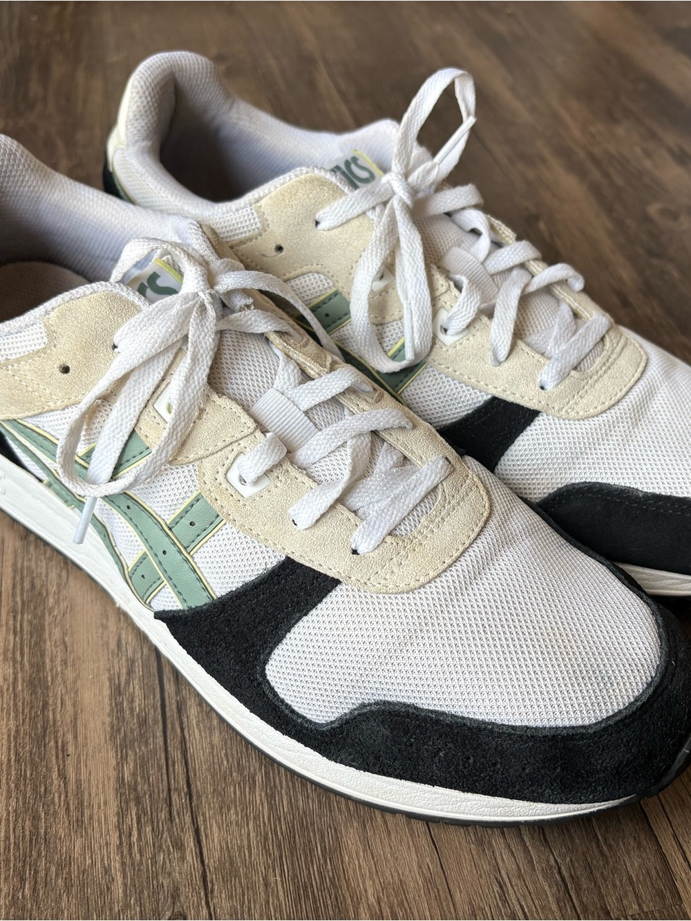 ASICS Men's Lyte Classic Athletic Sneaker Size 13 White/Blue/Green